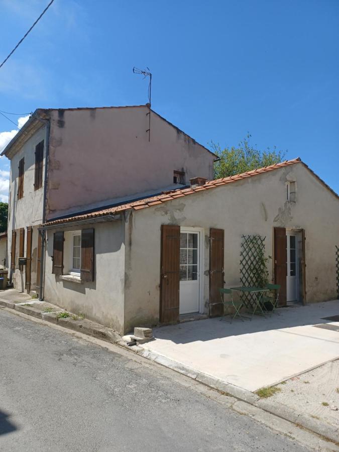 Saint-Yzans-de-Médoc Maison De Village Entre Estuaire Et Ocean מראה חיצוני תמונה